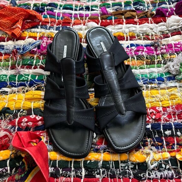 DONALD J PLINER Black Women's Sandals heel stretch comfort classic & elegant 6M - Picture 4 of 7